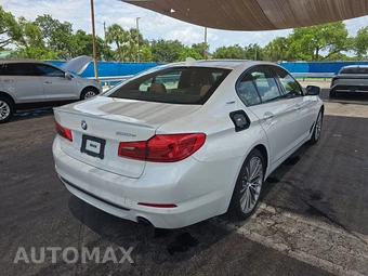 2018 BMW 5 Series Sedan iPerformance - miniatura 4