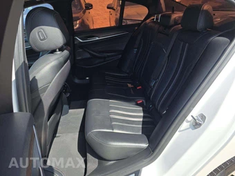 2018 BMW 5 Series Sedan iPerformance - miniatura 13