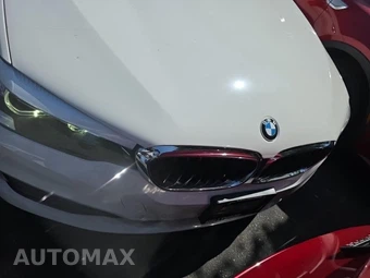 2018 BMW 5 Series Sedan iPerformance - miniatura 2