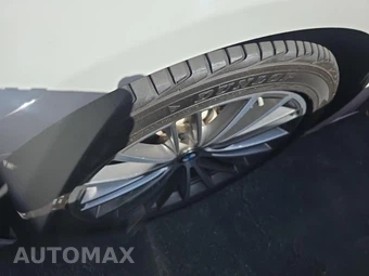 2018 BMW 5 Series Sedan iPerformance - miniatura 8