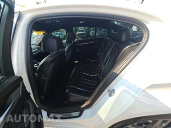2018 BMW 5 Series Sedan M550i xDrive - miniatura 10