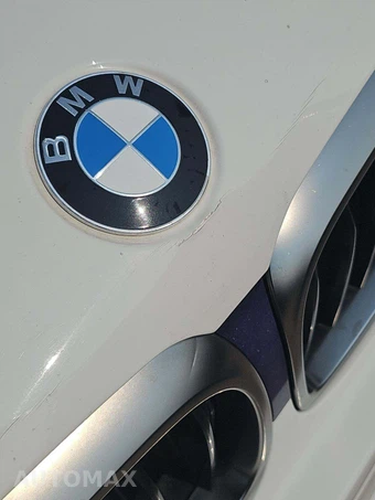 2018 BMW 5 Series Sedan M550i xDrive - miniatura 18