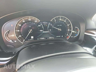 2018 BMW 5 Series Sedan M550i xDrive - miniatura 6