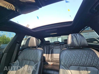 2018 BMW 5 Series Sedan M550i xDrive - miniatura 8