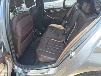 2018 BMW 5 Series Sedan M550i xDrive - miniatura 13