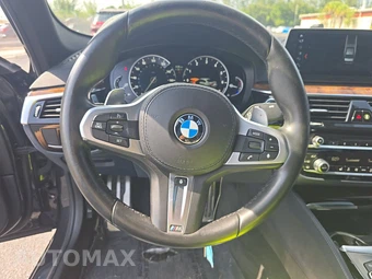 2018 BMW 5 Series Sedan M550i xDrive - miniatura 10
