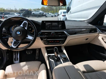 2018 BMW 5 Series Sedan M550i xDrive - miniatura 10