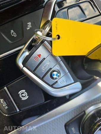 2018 BMW 5 Series Sedan M550i xDrive - miniatura 8