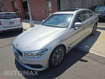 2018 BMW 5 Series Sedan xDrive iPerformance SPORT LINE