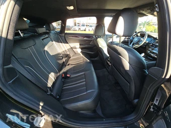 2018 BMW 6 Series Gran Turismo 640i xDrive Hatchback M SPORT LINE - miniatura 14