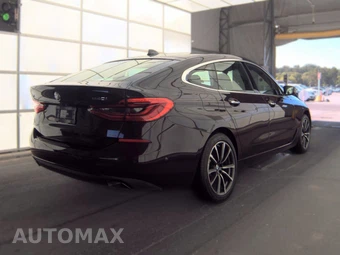 2018 BMW 6 Series Gran Turismo 640i xDrive Hatchback SPORT LINE - miniatura 4