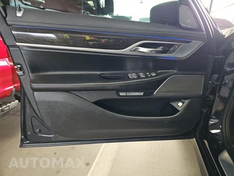 2018 BMW 7 Series Sedan 740i M SPORT LINE - miniatura 9