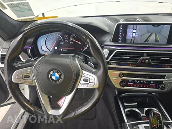 2018 BMW 7 Series Sedan 740i M SPORT LINE - miniatura 11