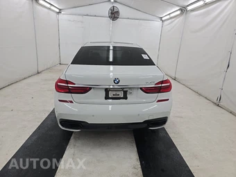 2018 BMW 7 Series Sedan 740i M SPORT LINE - miniatura 5