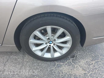2018 BMW 7 Series Sedan 740i - miniatura 11