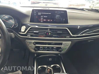 2018 BMW 7 Series Sedan 750i M SPORT LINE - miniatura 11