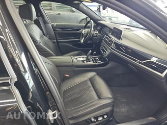2018 BMW 7 Series Sedan 750i M SPORT LINE - miniatura 8