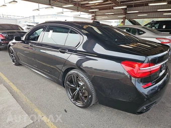 2018 BMW 7 Series Sedan 750i M SPORT LINE - miniatura 6