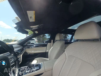 2018 BMW 7 Series Sedan 750i M SPORT LINE - miniatura 17