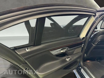 2018 BMW 7 Series Sedan 750i xDrive M SPORT LINE - miniatura 16