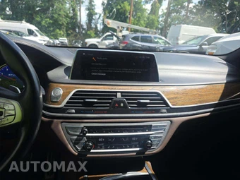 2018 BMW 7 Series Sedan 750i xDrive M SPORT LINE - miniatura 10