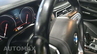 2018 BMW 7 Series Sedan 750i xDrive M SPORT LINE - miniatura 28