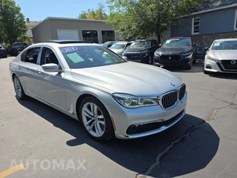 2018 BMW 7 Series Sedan 750i xDrive - miniatura 4