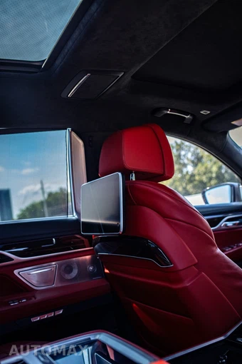 2018 BMW 7 Series Sedan M760i xDrive - miniatura 4