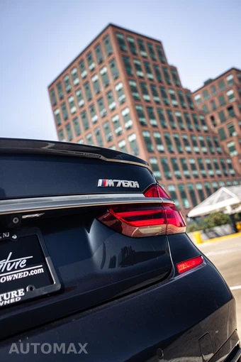 2018 BMW 7 Series Sedan M760i xDrive - miniatura 9