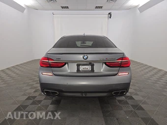 2018 BMW 7 Series Sedan M760i xDrive - miniatura 5
