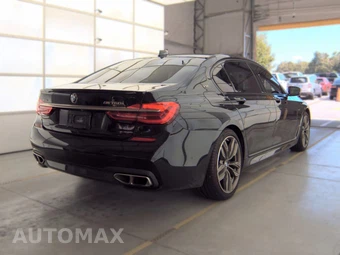 2018 BMW 7 Series Sedan M760i xDrive - miniatura 4