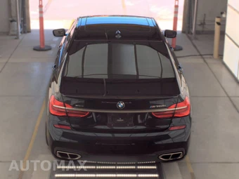 2018 BMW 7 Series Sedan M760i xDrive - miniatura 5