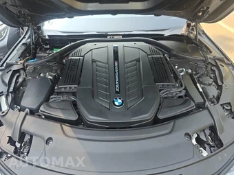 2018 BMW 7 Series Sedan M760i xDrive - miniatura 19