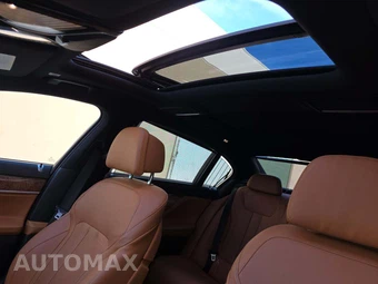 2018 BMW 7 Series Sedan xDrive iPerformance M SPORT LINE - miniatura 11