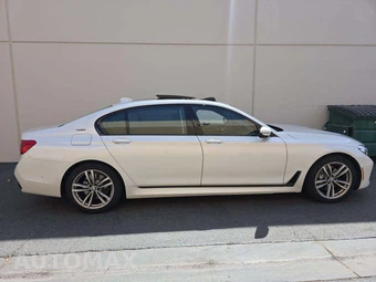 2018 BMW 7 Series Sedan xDrive iPerformance M SPORT LINE - miniatura 4