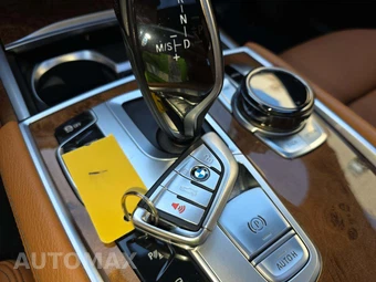 2018 BMW 7 Series Sedan xDrive iPerformance M SPORT LINE - miniatura 8