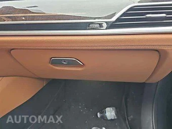 2018 BMW 7 Series Sedan xDrive iPerformance - miniatura 19