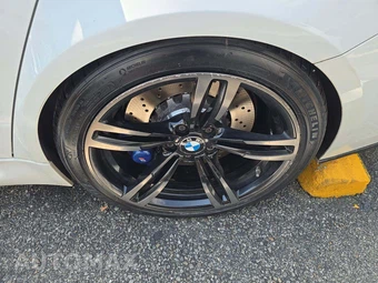 2018 BMW M3 Sedan - miniatura 23
