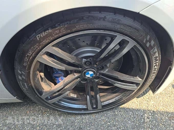 2018 BMW M3 Sedan - miniatura 27