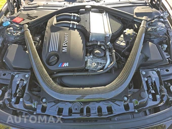 2018 BMW M3 Sedan - miniatura 16