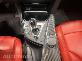 2018 BMW M3 Sedan - miniatura 12