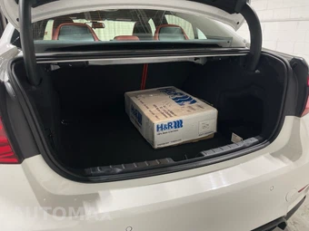 2018 BMW M3 Sedan - miniatura 17