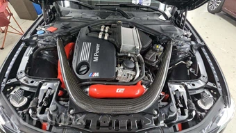 2018 BMW M3 Sedan - miniatura 22