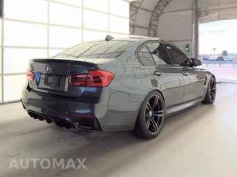 2018 BMW M3 Sedan - miniatura 4