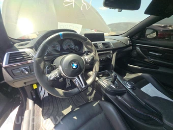 2018 BMW M4 Coupe - miniatura 11