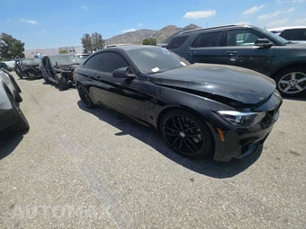2018 BMW M4 Coupe - miniatura 3