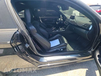 2018 BMW M4 Coupe - miniatura 8