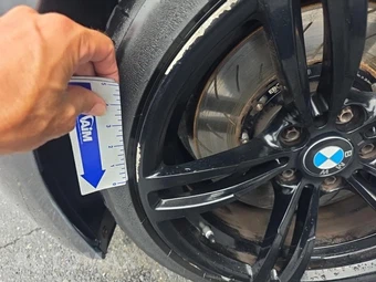 2018 BMW M4 Coupe - miniatura 21