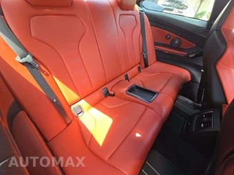 2018 BMW M4 Coupe – miniatura 16