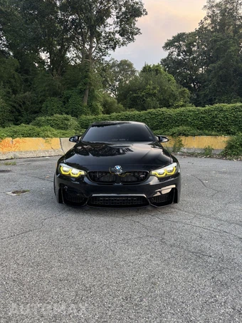 2018 BMW M4 Coupe - miniatura 13